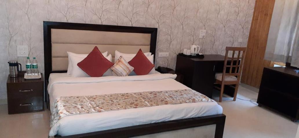 Four Banyans Spirit & Nature Resort Raipur  Ngoại thất bức ảnh