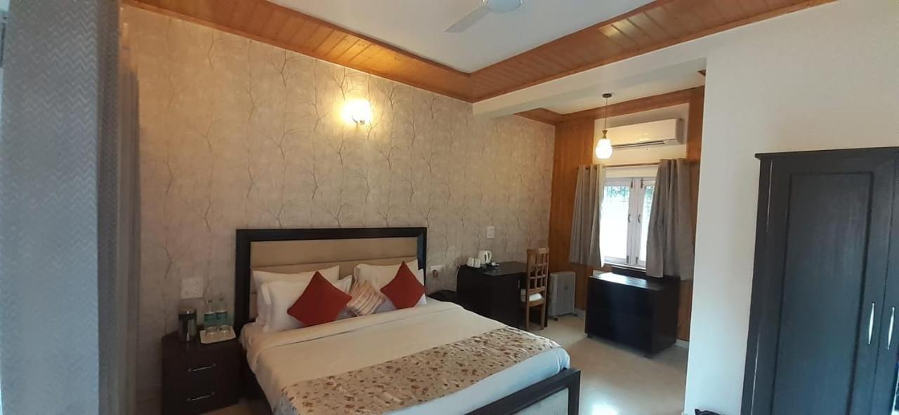 Four Banyans Spirit & Nature Resort Raipur  Ngoại thất bức ảnh