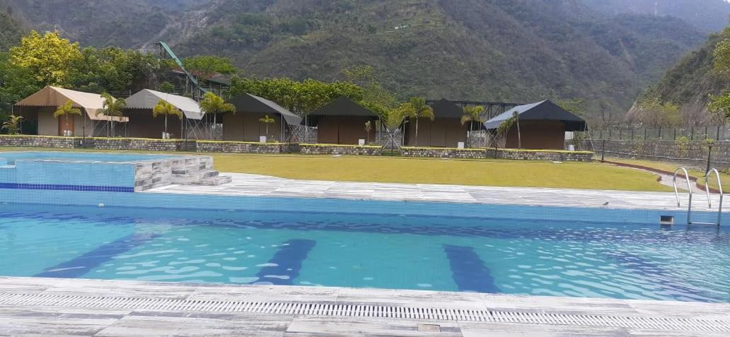 Four Banyans Spirit & Nature Resort Raipur  Ngoại thất bức ảnh
